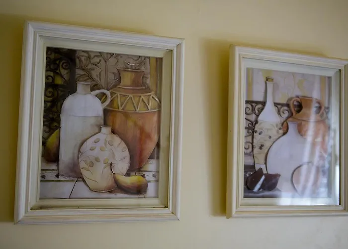 Bernie\'S Bed & Breakfast , A 3 Kilometros Del Aerop Ezeiza, Van ,In-Out, Free Ezeiza Airport