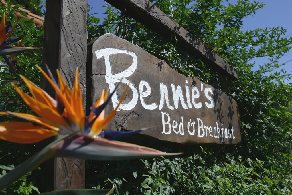 Bed & Breakfast Bernie's , A 3 Kilometros Del Aerop Ezeiza, ,in-out, Free Airport 3*