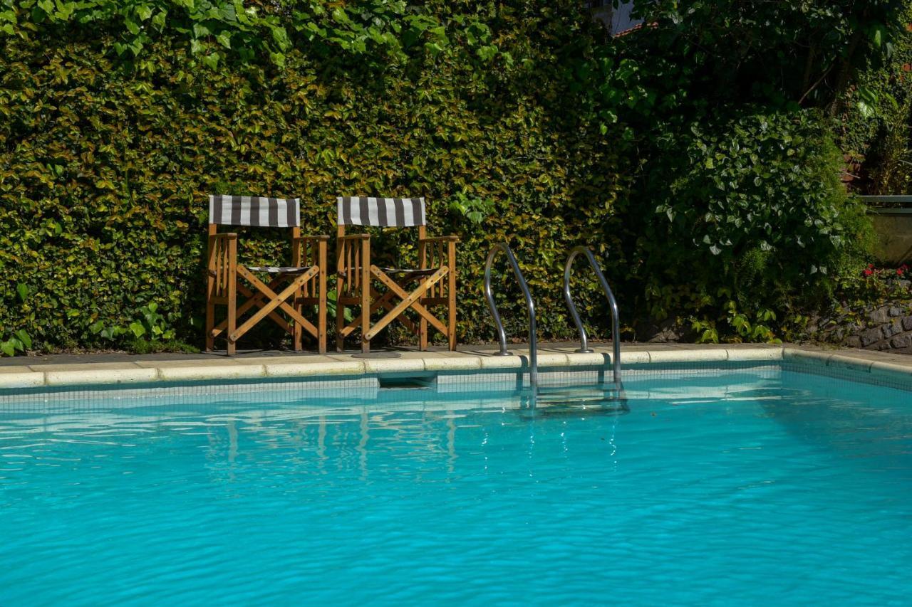Bed & Breakfast Bernie's , A 3 Kilometros Del Aerop Ezeiza, ,in-out, Free Airport 3*